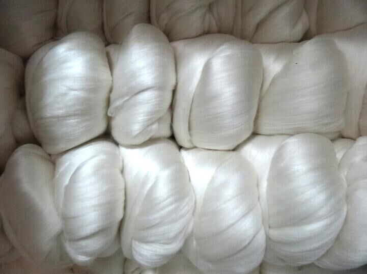 100% Mulberry Raw Silk Yarn 20/22D, Natural Color 4A 5A